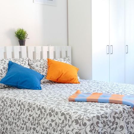 Ponte Tiberio Apartment Ріміні Екстер'єр фото