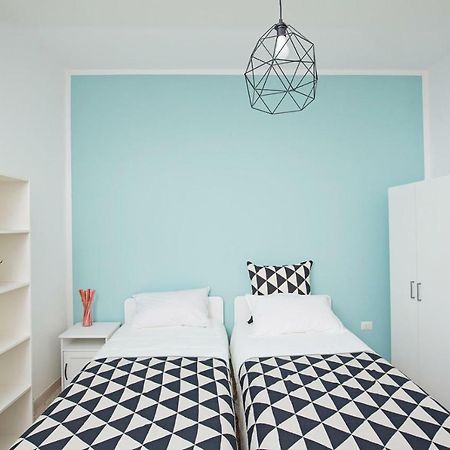 Ponte Tiberio Apartment Ріміні Екстер'єр фото