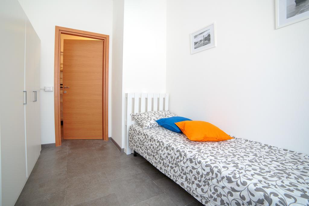 Ponte Tiberio Apartment Ріміні Екстер'єр фото
