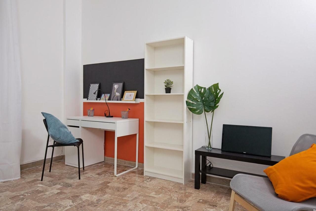 Ponte Tiberio Apartment Ріміні Екстер'єр фото
