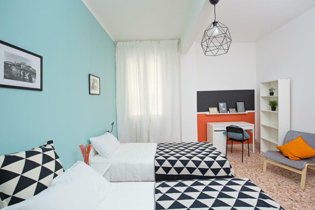 Ponte Tiberio Apartment Ріміні Екстер'єр фото