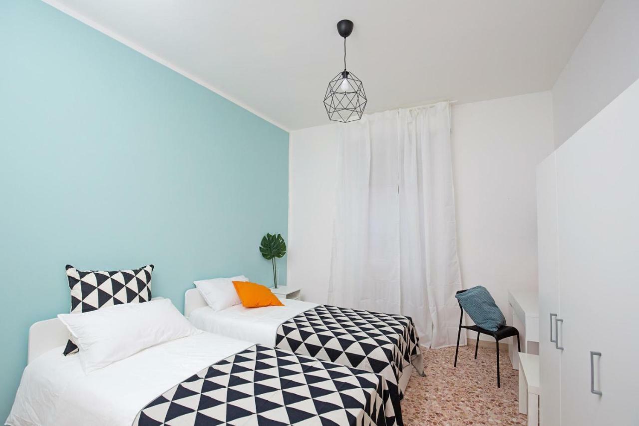 Ponte Tiberio Apartment Ріміні Екстер'єр фото